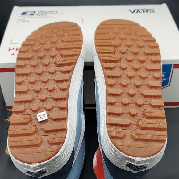 Vans USPS Sk8-Hi Mte-1 Shoes M 10 VN0A5HZYUZM New NIB - Picture 5 of 8